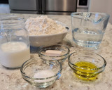 Foto del paso 1 de la receta: Panecillos de harina de fuerza