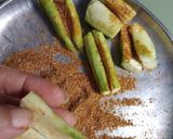 भरवा मसाला तुरई (Bharwan Masala Turai recipe in Hindi) रेसिपी चरण 3 फोटो