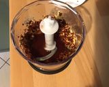 Une image de l'étape 3 de Sauce salade aux tomates séchées,moutarde de Dijon et vinaigre de vin.