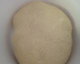 Foto langkah ke 2 dari resep Roti isi sosis.