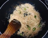A picture of step 3 of Plain Semiya Upma / Vermicelli Upma.