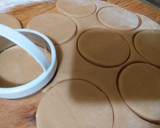 Foto del paso 2 de la receta: Galletones de chocolates y mostacillas