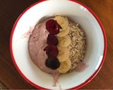Φωτογραφία βήματος 2 της συνταγής Smoothie bowl μπανάνα κεράσι