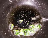 A picture of step 3 of Vada Pav.