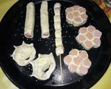 Foto del paso 2 de la receta: Flores de salchichas y más