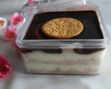 Foto langkah ke 7 dari resep Eclair Dessert Box.