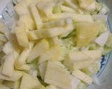 Foto del paso 3 de la receta Ensalada de pepino, yogurt y manzana. (Tzatziki)