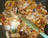 Foto langkah ke 5 dari resep 1030. Krengsengan Sotong.