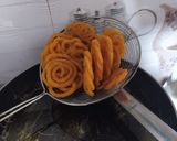 A picture of step 3 of Urad Dal Imarti.