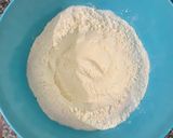 Foto del paso 2 de la receta: Medialunas de manteca 🥐