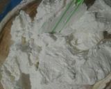 Foto langkah ke 3 dari resep Butter Cream step by step.