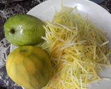 Gambar langkah 1 resipi Kerabu mangga.