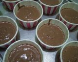 Foto langkah ke 3 dari resep Chocolate Cupcakes Moist.