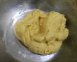 Foto langkah ke 1 dari resep Pie susu teflon sederhana.