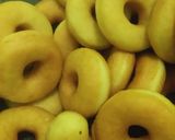 Foto langkah ke 7 dari resep Donat sederhana.