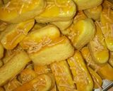 Foto langkah ke 8 dari resep Kastengel / kue keju guriiiihhhh.