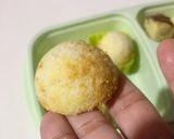 A picture of step 3 of Coconut macaroon cookies.