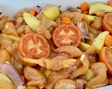 Foto del paso 3 de la receta: Pechugas de pollo en el horno con verduras