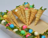 Foto langkah ke 9 dari resep Pastel Contong Ekonomis Kriuk 2 Bulan.