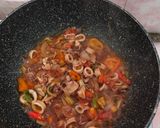 Foto langkah ke 6 dari resep Cumi Pedas Asam Manis #13.