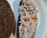 Tuna on Molasses Bread recipe step 2 photo