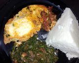A picture of step 6 of Shakshuka.