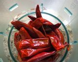 Foto langkah ke 5 dari resep Ayam Kentang Masak Cabe Kering.