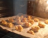 A picture of step 5 of White chocolate cranberry cookies.