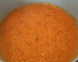 Foto del paso 2 de la receta: Puerros cocidos con salsa de tomate y huevo cocido