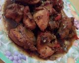 A picture of step 3 of Ayam Masak Lada Hitam (Chicken Black pepper Sauce).
