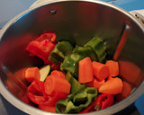 Foto del paso 2 de la receta: Cuscús de verduras con Higaditos de Pollo y Musabbaha Libanés