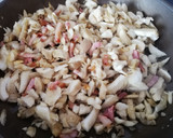 Foto del paso 3 de la receta: Farfalle tricolor con champiñones y beicon