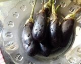 صورة لخطوة 1 من وصفة الباذنجان المخلل