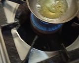 A picture of step 4 of Double tadka Urad dhuli dal.