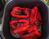 Foto del paso 2 de la receta: Pimientos rojos asados en freidora de aire