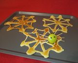 Halloweeni pókháló amerikai palacsintából recept fázis 14 fotója