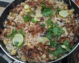 A picture of step 2 of Aloo chana deghi pulao.