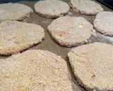 Foto del paso 3 de la receta: Milanesas a la napolitana
