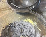 Foto del paso 2 de la receta: Alfajores oreo caseros bañados en chocolate