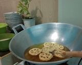 Foto langkah ke 7 dari resep Kembang Goyang anti gagal.
