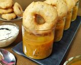 A picture of step 6 of Medu Vada.