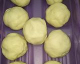 Foto langkah ke 3 dari resep Roti maryam cokelat,susu, keju.