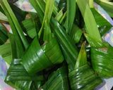 Foto langkah ke 6 dari resep Thai Chicken Pandan (ayam pandan ala Thai).