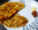 A picture of step 5 of Aloo Paratha.
