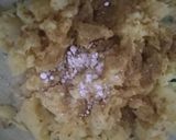A picture of step 2 of Pani poori.