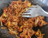 A picture of step 4 of Vegetable Spaghetti Indian Street Style.