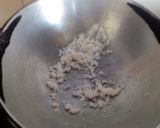 A picture of step 4 of Caramelized rice kheer.