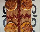 A picture of step 4 of Bread coin toast.