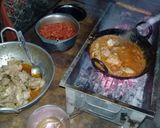 A picture of step 2 of Koyla Karahi.