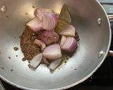 A picture of step 1 of Paneer lasooni.
